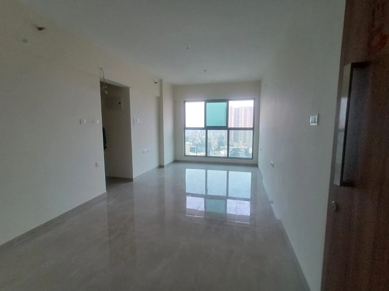 1 BHK Flat for Rent in Sheth irene, Malad West